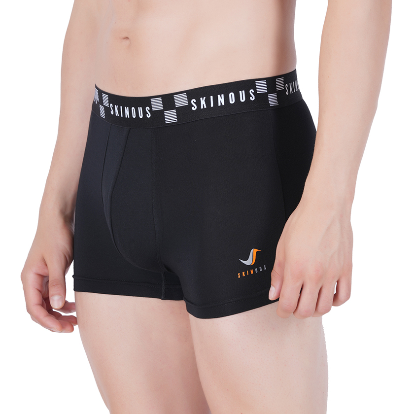 Skinous Trunk Top Elastic Black Normal Fit